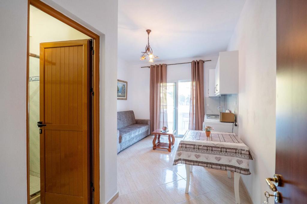 kosta apt